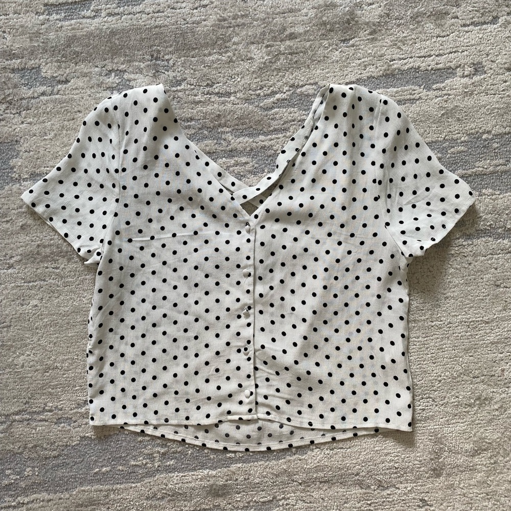 polka dot top